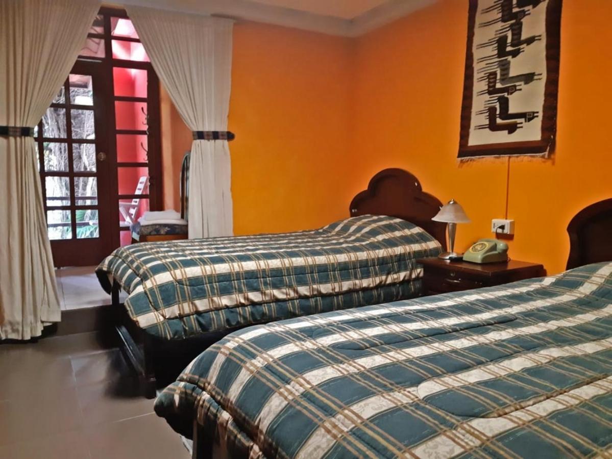 El Pedron Hotel 巴尼奥斯 外观 照片